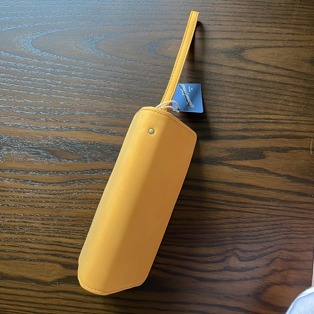 Universal Thread Mustard Yellow Wristlet Clutch - Picture 5 of 5